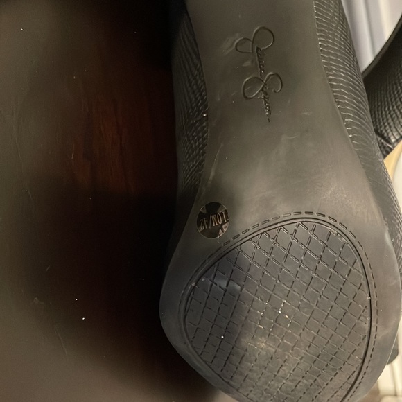 Jessica Simpson Pumps - Picture 3 of 5